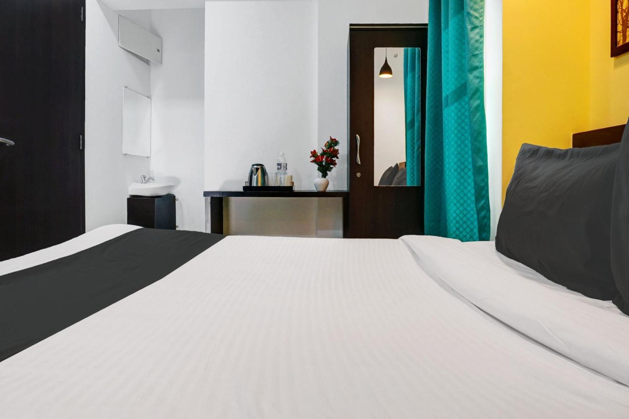 Hotel Super Aarambh Exotica Méribel Village Zewnętrze zdjęcie